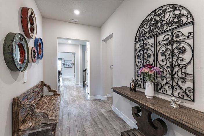 Image No.6-4 Bed House for sale