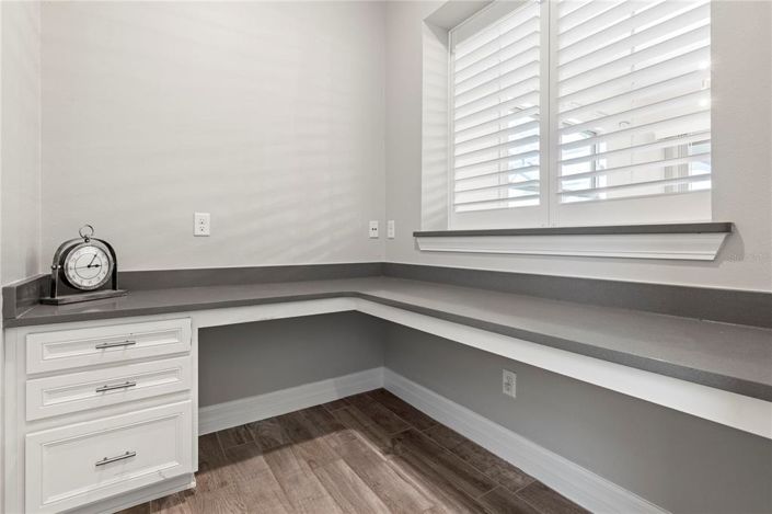 Image No.18-4 Bed House for sale