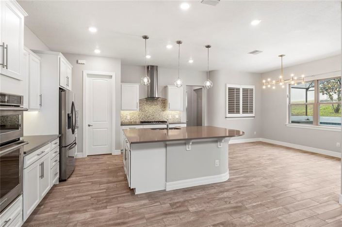 Image No.19-4 Bed House for sale