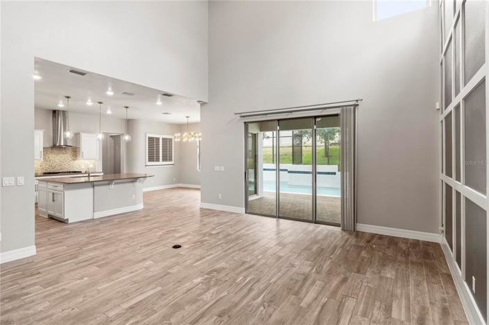 Image No.28-4 Bed House for sale