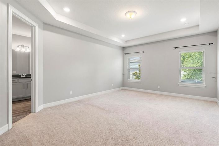 Image No.33-4 Bed House for sale