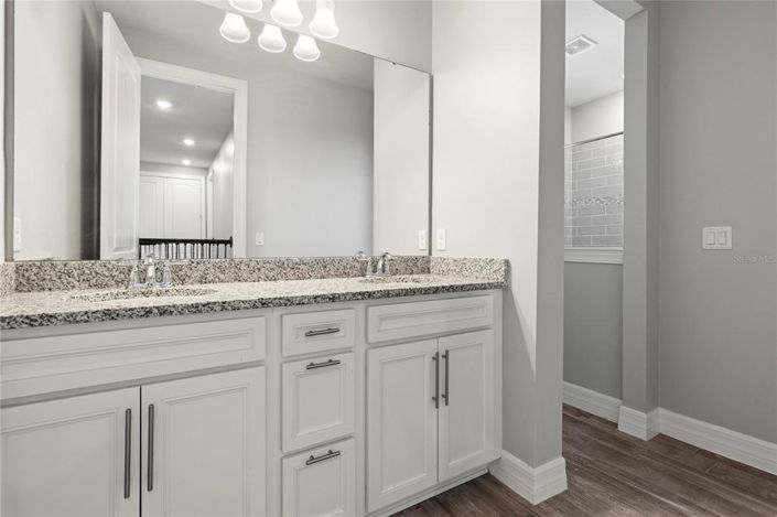 Image No.37-4 Bed House for sale