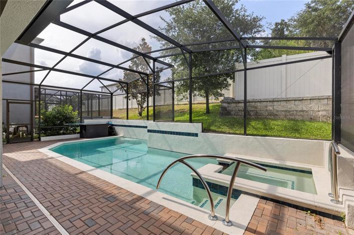 Image No.42-4 Bed House for sale