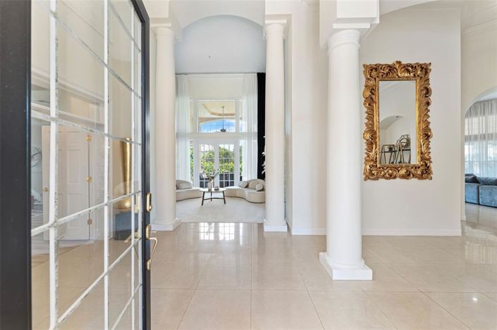 Image No.19-4 Bed House for sale