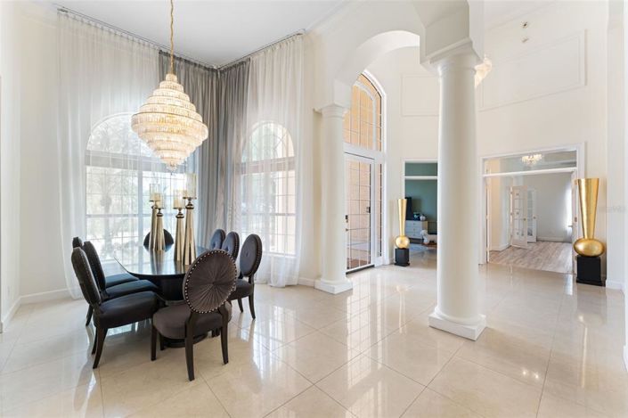 Image No.20-4 Bed House for sale