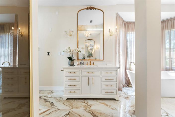 Image No.39-4 Bed House for sale