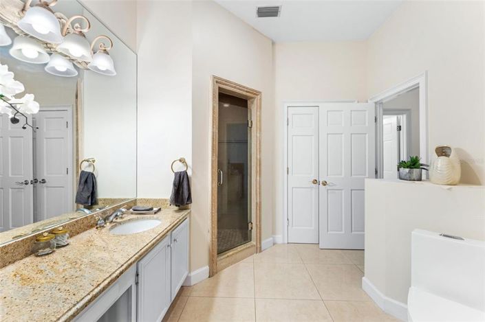 Image No.46-4 Bed House for sale