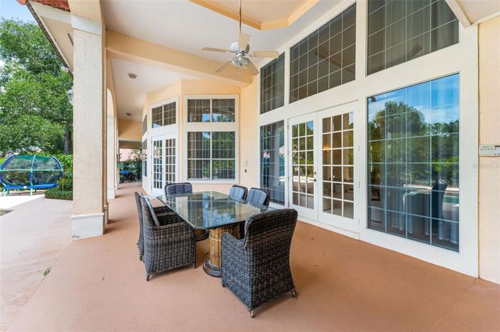 Image No.48-4 Bed House for sale