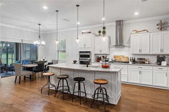 Image No.15-4 Bed House for sale