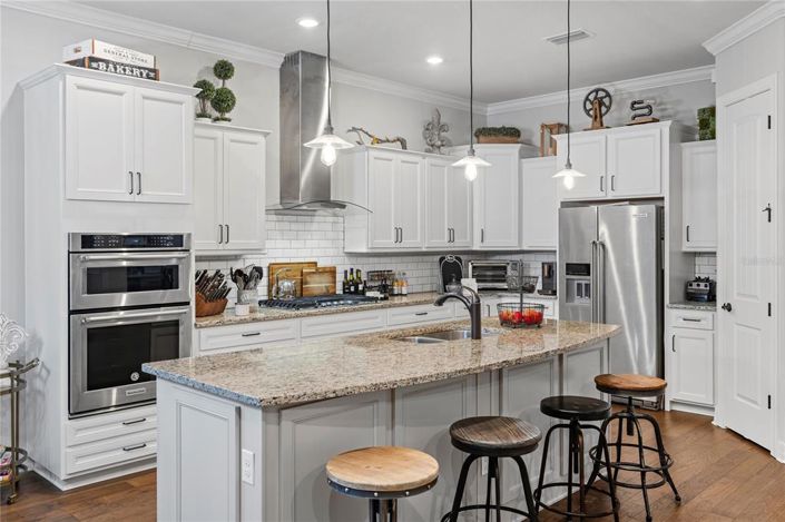 Image No.17-4 Bed House for sale