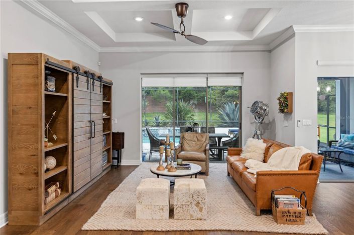 Image No.20-4 Bed House for sale