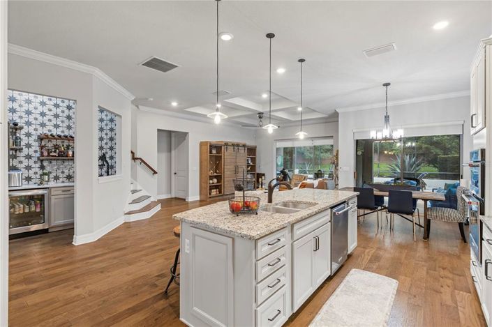 Image No.22-4 Bed House for sale