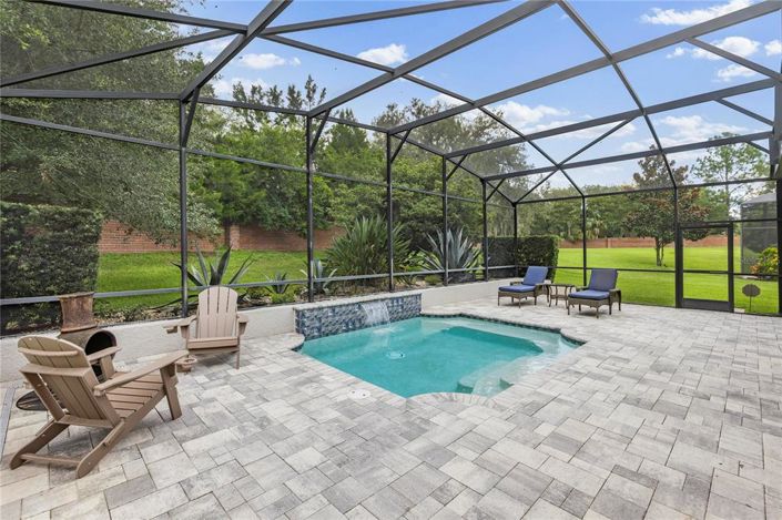 Image No.38-4 Bed House for sale