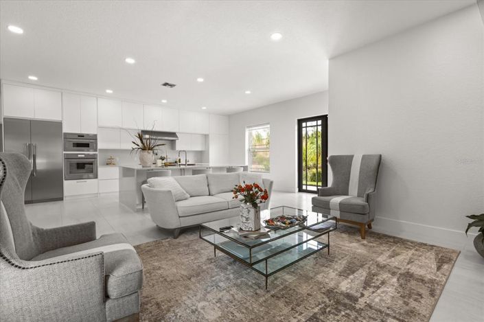 Image No.12-5 Bed House for sale