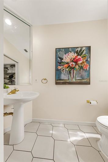 Image No.23-3 Bed House for sale