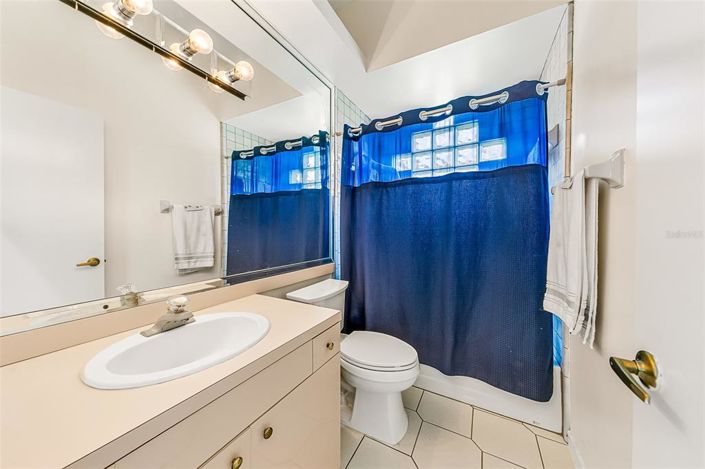 Image No.25-3 Bed House for sale