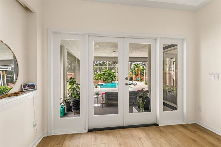 Image No.6-3 Bed House for sale