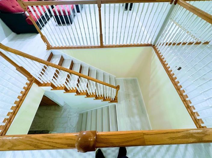 Image No.46-6 Bed House for sale