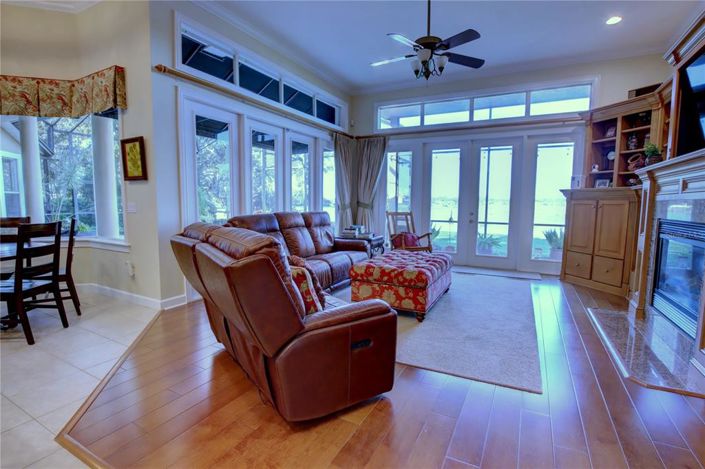 Image No.23-5 Bed House for sale