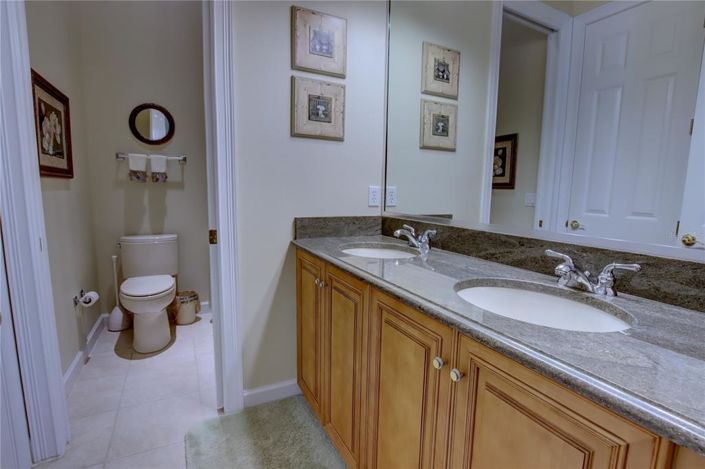 Image No.31-5 Bed House for sale