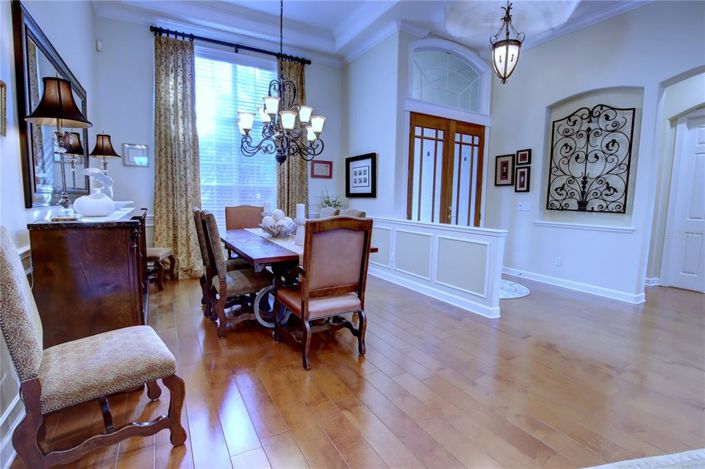 Image No.9-5 Bed House for sale