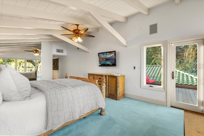 Image No.22-5 Bed House for sale