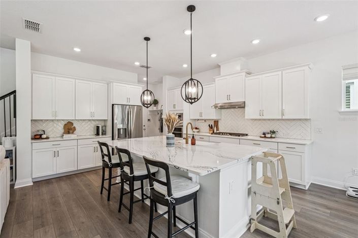 Image No.12-3 Bed House for sale