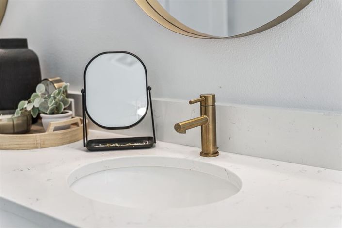 Image No.33-3 Bed House for sale