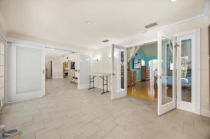 Image No.19-4 Bed House for sale