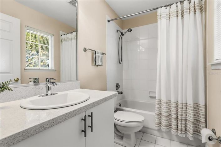 Image No.21-4 Bed House for sale