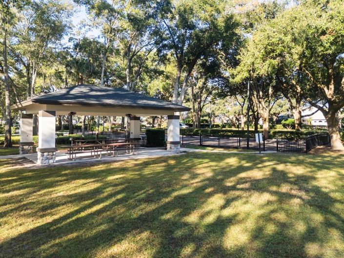 Image No.36-4 Bed House for sale