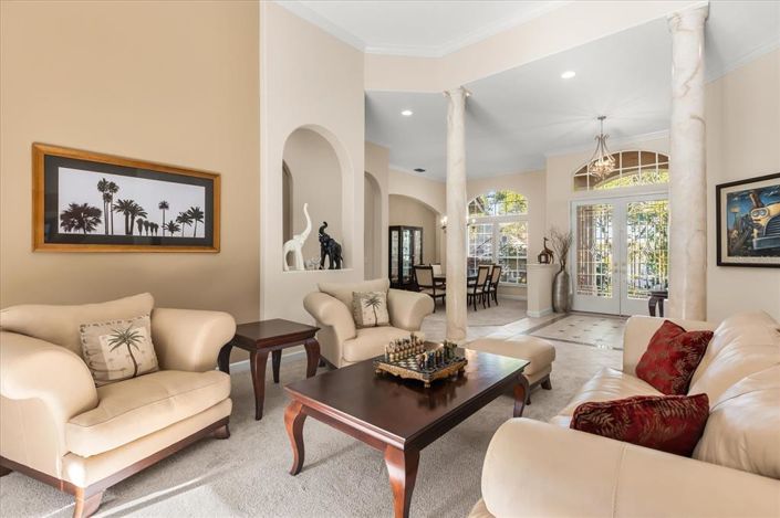 Image No.6-4 Bed House for sale