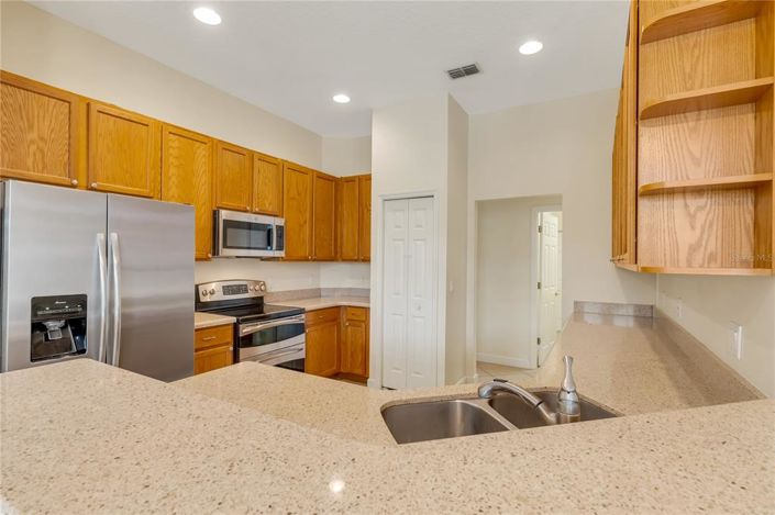 Image No.18-4 Bed House for sale