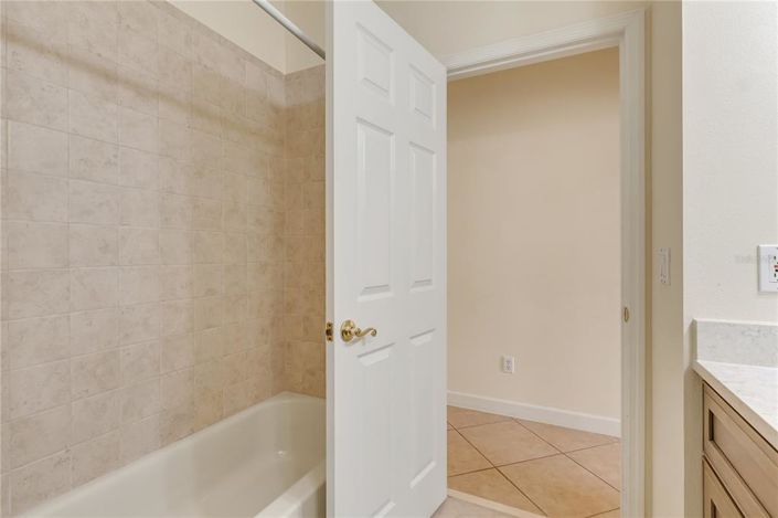 Image No.28-4 Bed House for sale