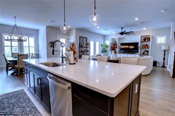 Image No.12-4 Bed House for sale