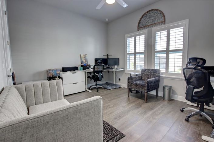 Image No.16-4 Bed House for sale