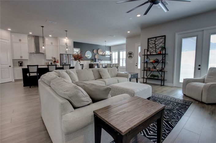 Image No.7-4 Bed House for sale