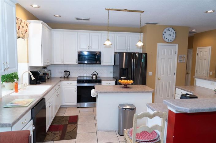 Image No.25-4 Bed House for sale