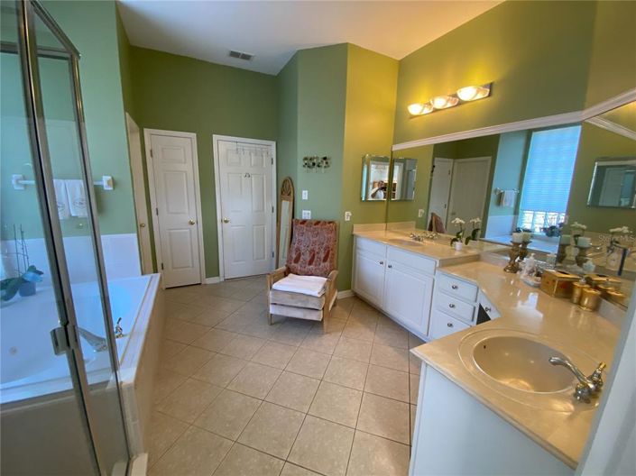 Image No.58-4 Bed House for sale