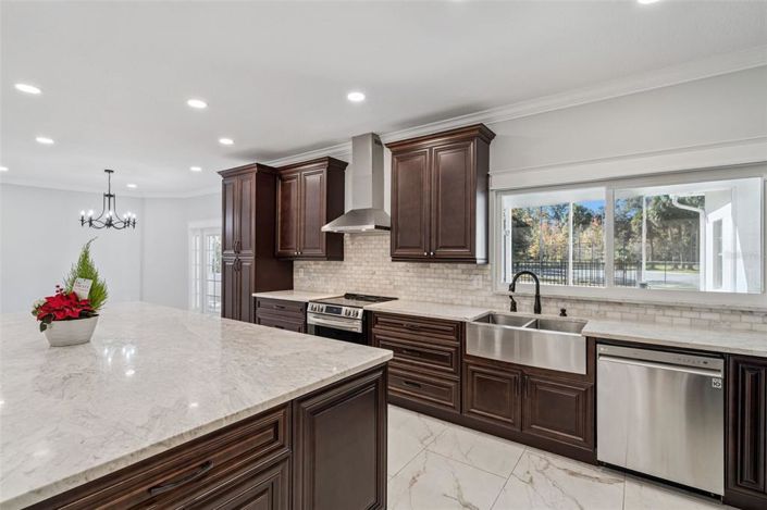 Image No.5-Maison de 5 chambres à vendre à Saint John