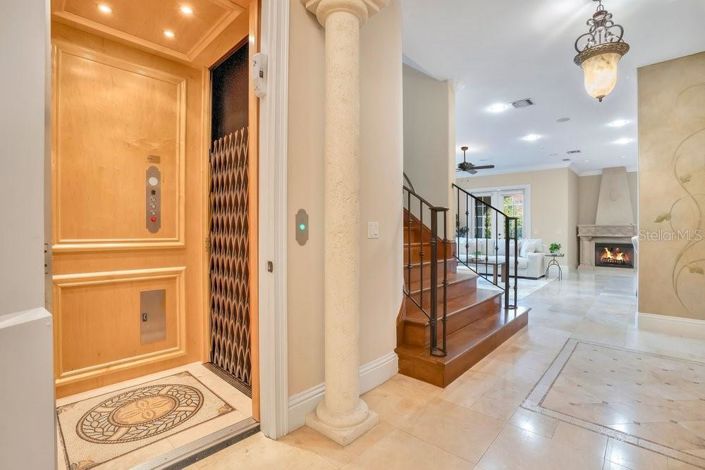 Image No.11-4 Bed House for sale