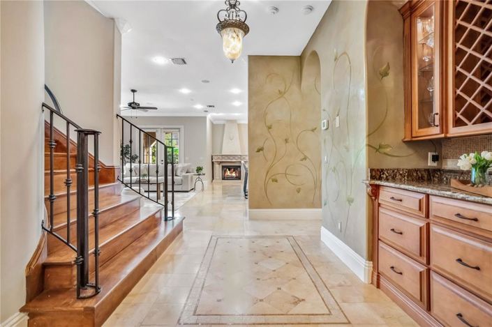 Image No.13-4 Bed House for sale