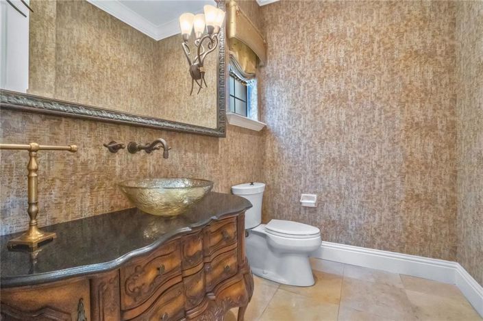 Image No.21-4 Bed House for sale