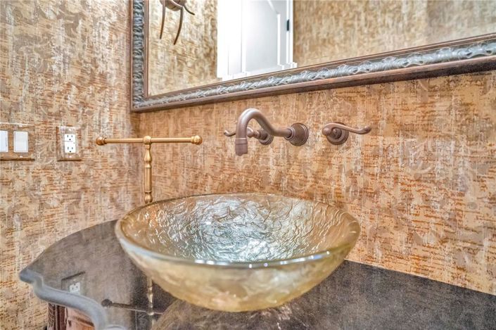 Image No.22-4 Bed House for sale