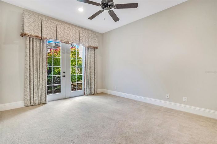 Image No.33-4 Bed House for sale