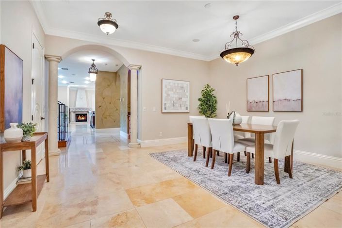 Image No.8-4 Bed House for sale