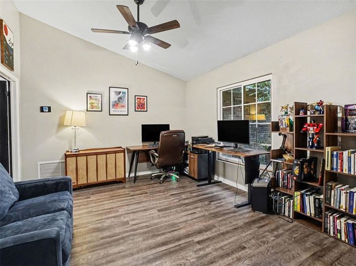 Image No.6-4 Bed House for sale