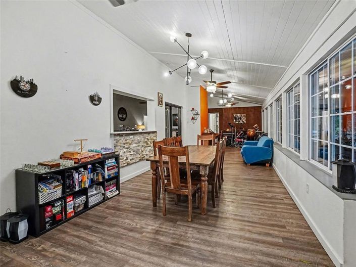 Image No.7-4 Bed House for sale