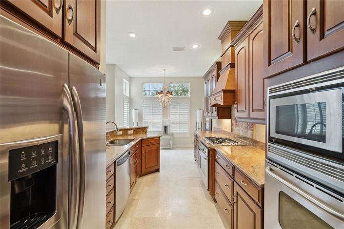 Image No.13-3 Bed House for sale