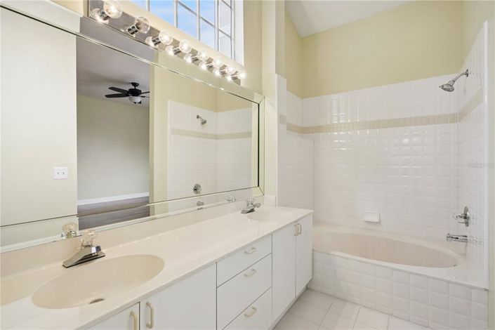 Image No.24-3 Bed House for sale